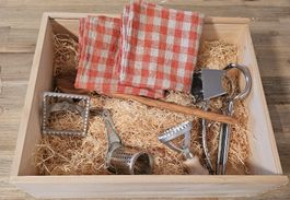 Globus Pasta-Set, Vintage Küchenhelfer mit Holzbox