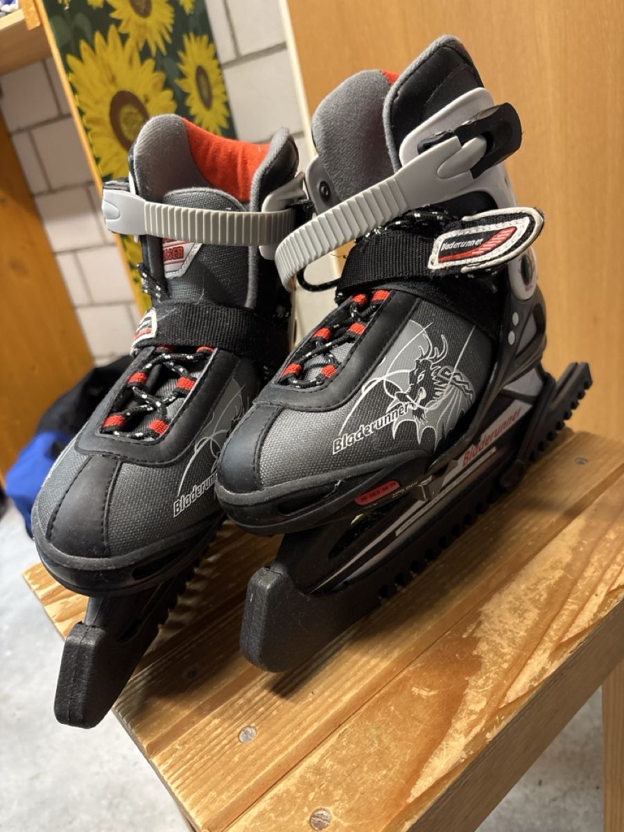Schlittschuhe: Schlittschuh – Gebraucht aus Oberflachs von ste_9yk6 2