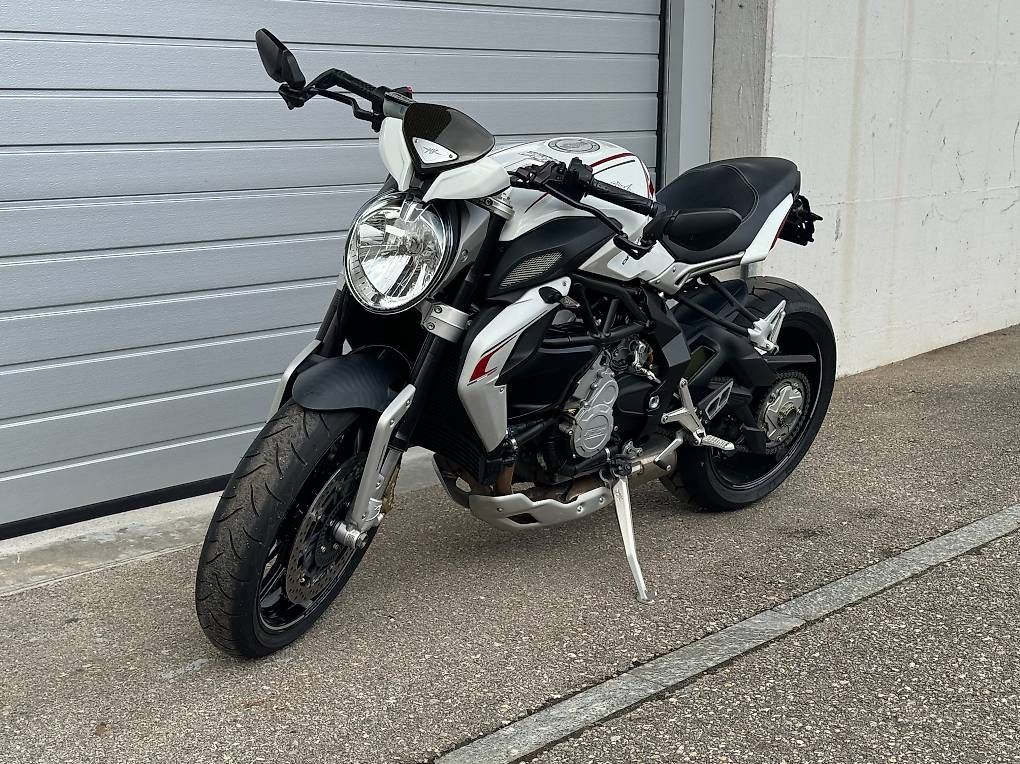 Strasse: MV Agusta Brutale Dragster – Gebraucht aus Lyss von raf_6rkc 3