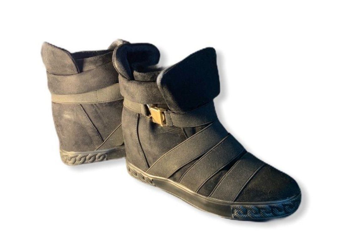Scarpe da donna: Sneaker high-heels black Gr.38 – Usato da Zürich venduto da dojoal64