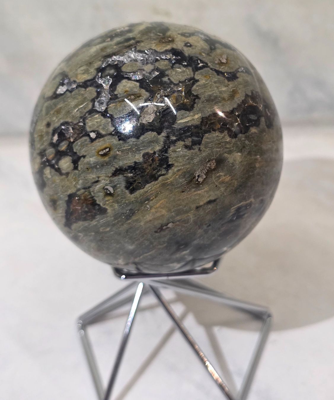 Minerali & Pietre curative: Regenwaldjaspis Kugel E 59mm 276g – Nuovo e nell'imballaggio originale da Matzingen venduto da Shay_Crystalz