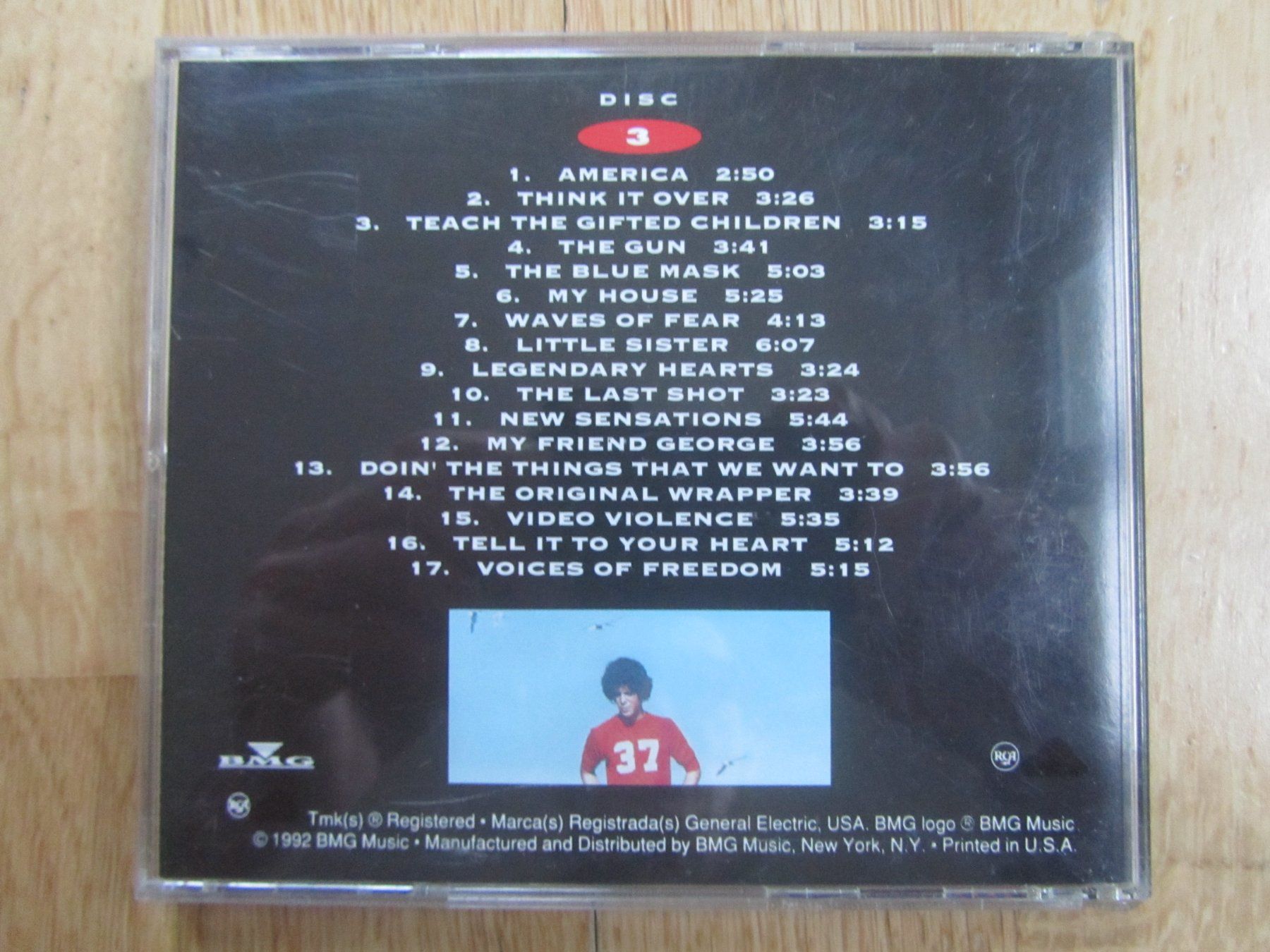 CD: Lou Reed - Between Thought & Expression CD – Usato da Seengen venduto da mikelele 1