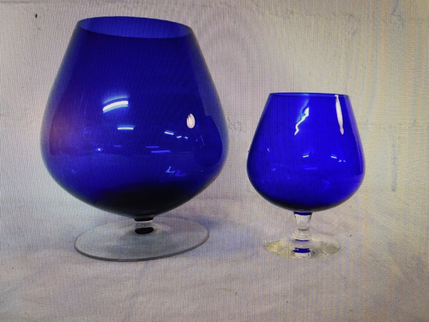 Vasi & Recipienti: 2 Kobaltblaue Glasvasen, Vintage – Usato da sursee venduto da trilli-tralli 6