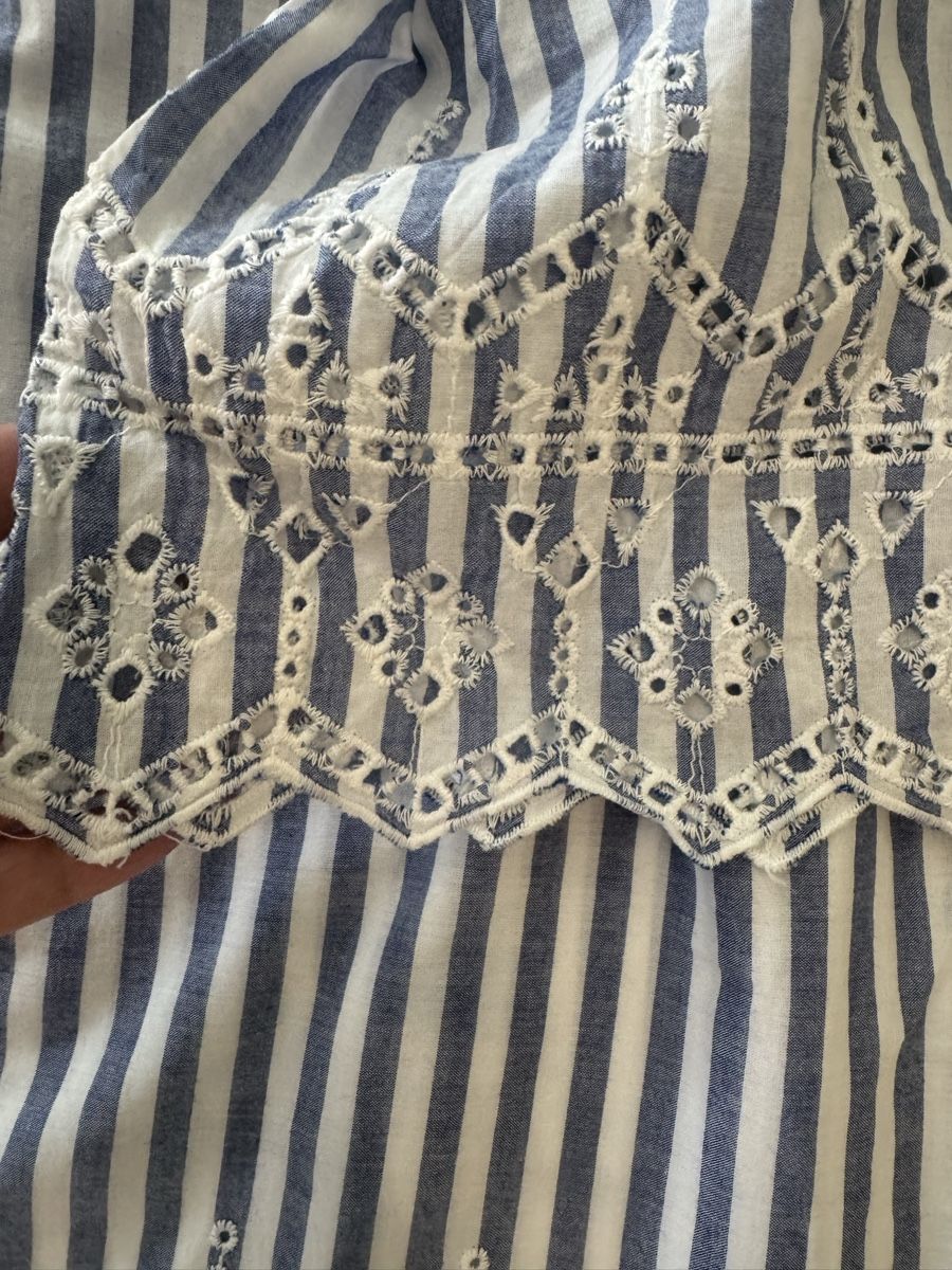H&M T-Shirts: Top a righe H&M con ricami taglia 38 – Gebraucht aus Grono von tes_6t5v 1