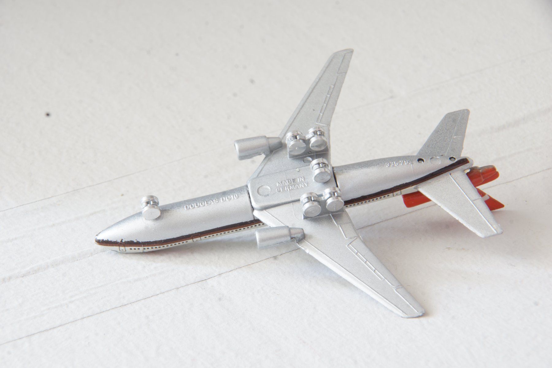 McDonnell Douglas Kits de montage: Flugzeugmodelle – D'occasion à Nussbaumen AG par Rwt 1