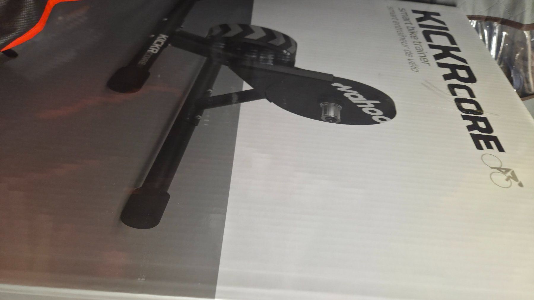 Wahoo Hometrainer: Wahoo Kickr Core Direct-Drive Smart Trainer – Usato da Zürich venduto da Caeirop 2