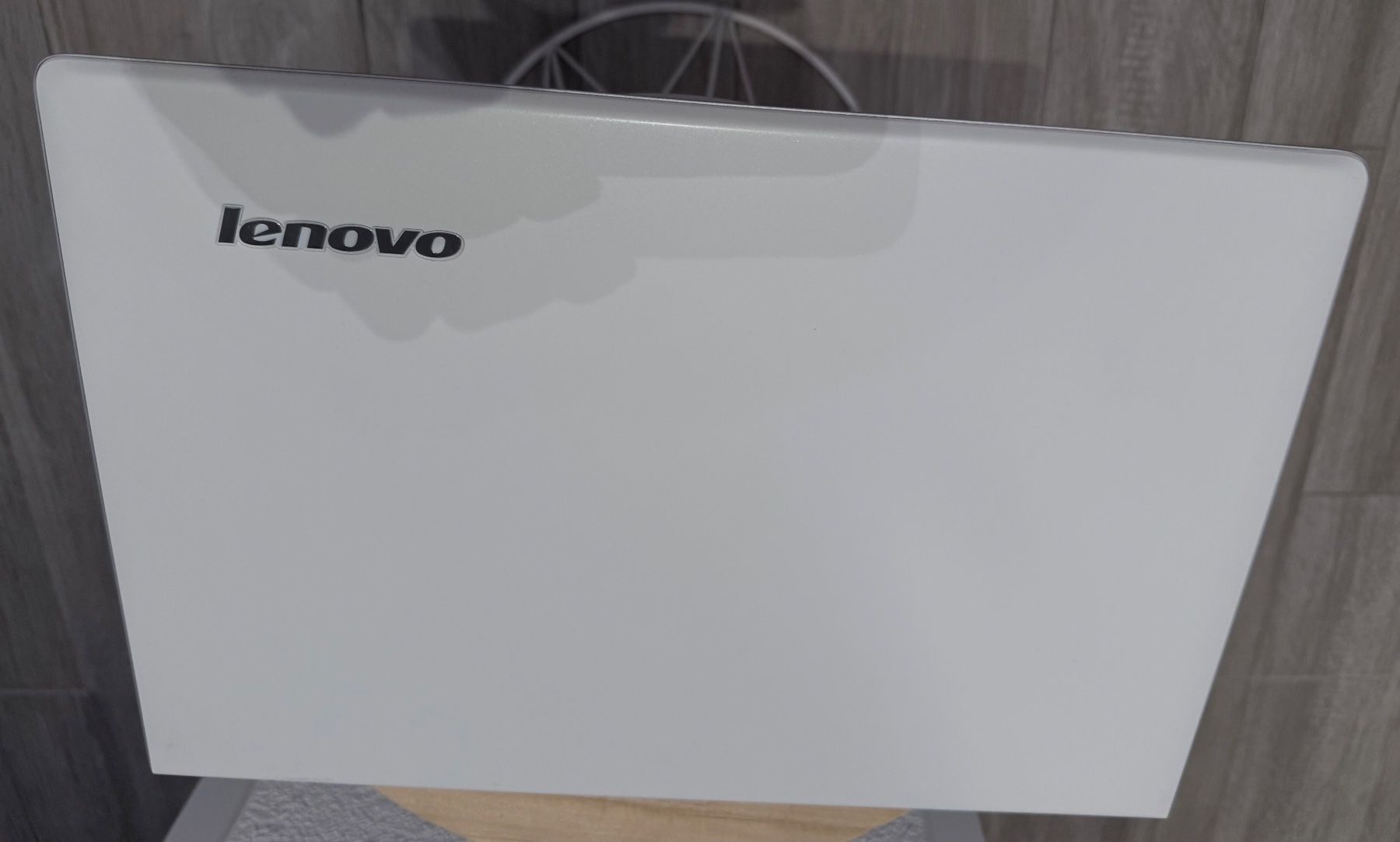 Lenovo Notebook: Lenovo Ideapad 500-15ISK – Usato da Immensee venduto da mikeside 7