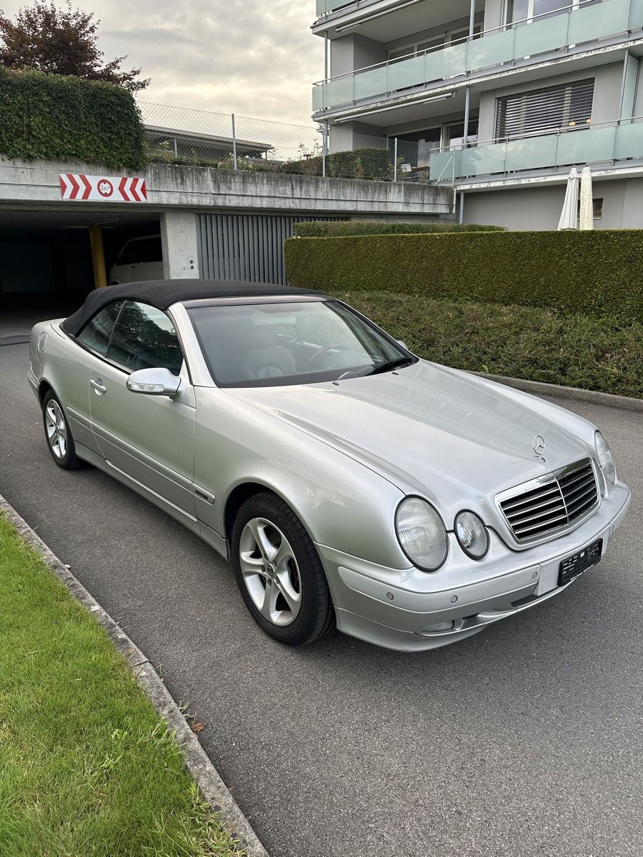 Mercedes-Benz Automobili: Mercedes Benz CLK 230 Kompressor – Usato da Holzhäusern ZG venduto da samuelcastro 3