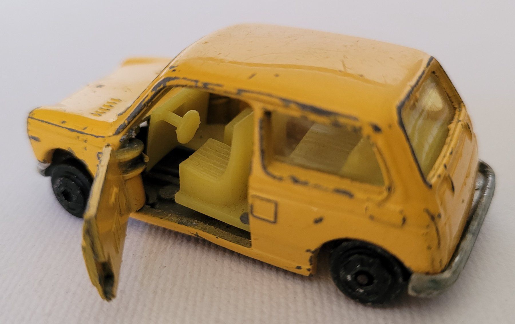 Honda Modellini d'auto: HONDA 600 – HUSKY – Usato da Neftenbach venduto da Mador6 4