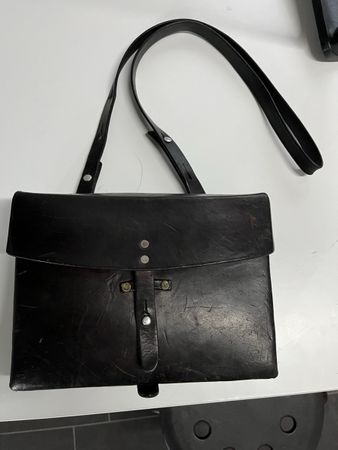 Schwarze Ledertasche, Vintage Stil, Top Zustand!