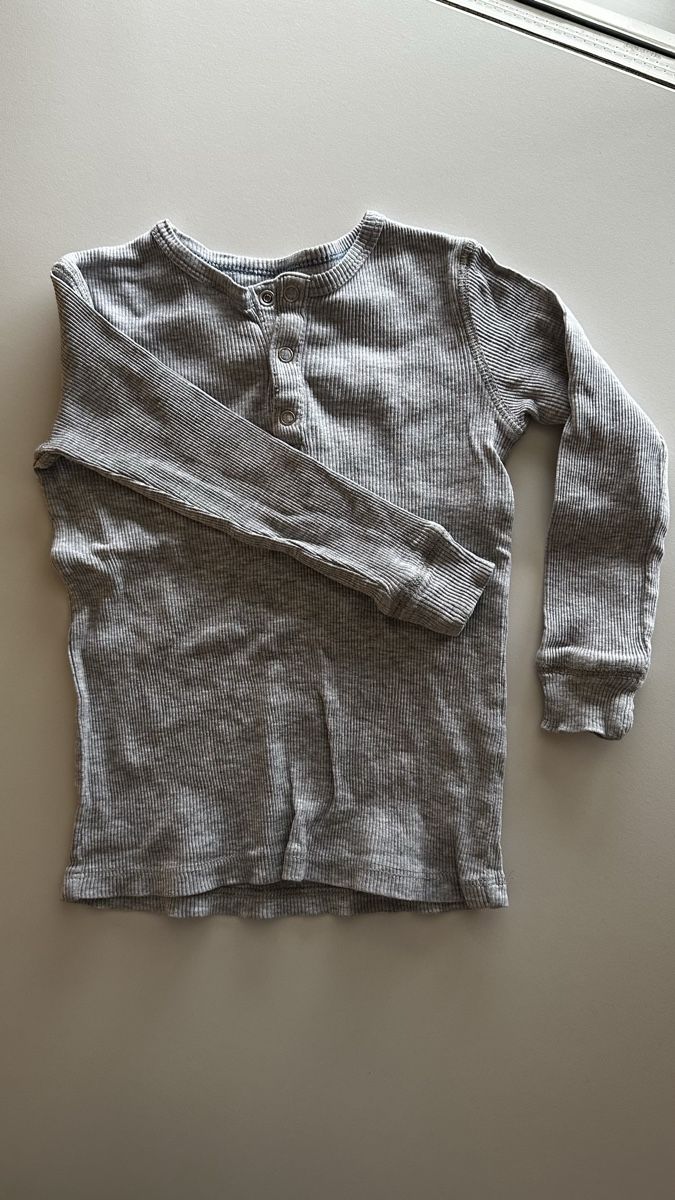 H&M Camicie, T-shirt & Polo: Long Sleeve Top – Usato da Zürich venduto da KrisZH