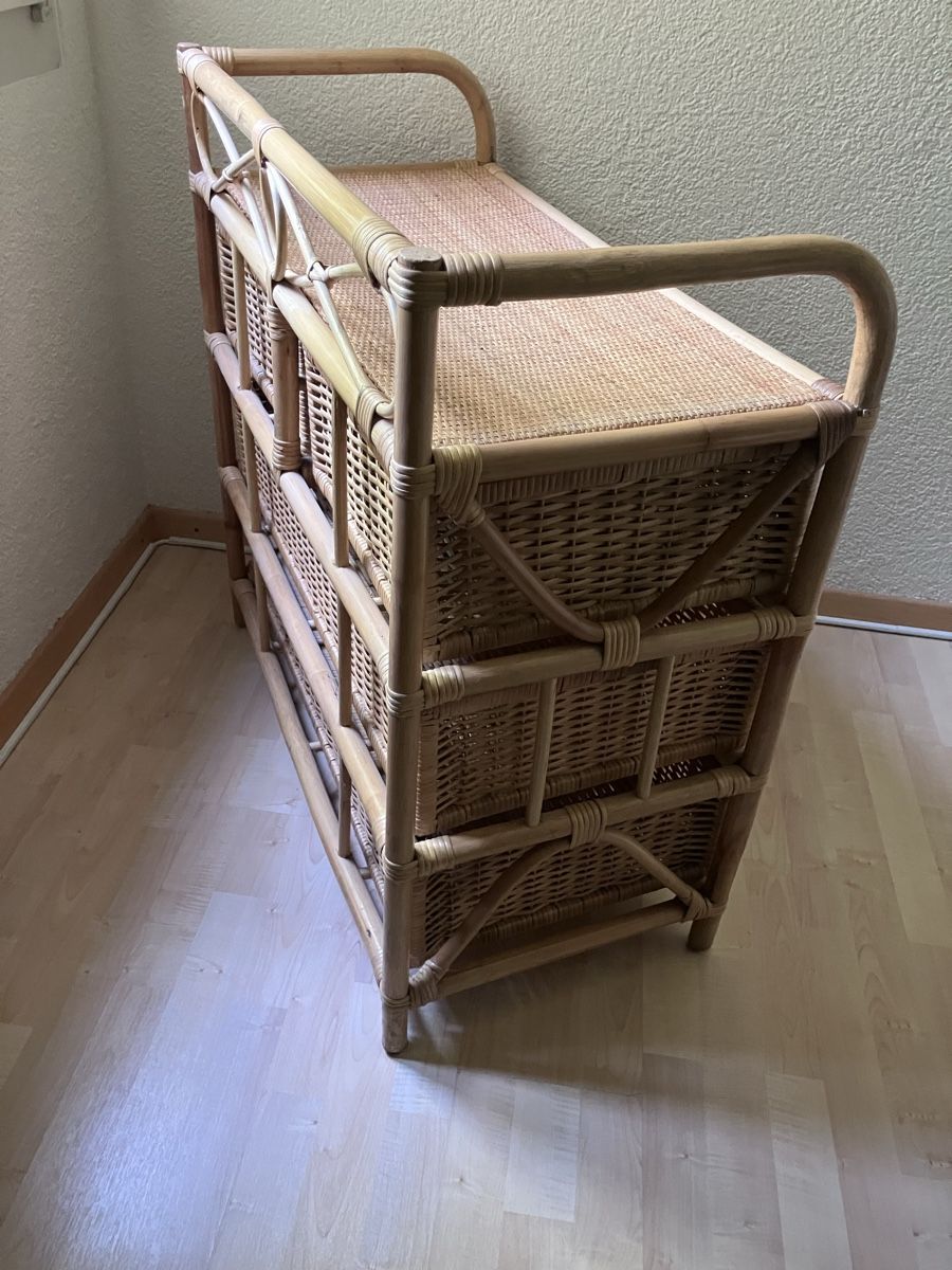 Cassettiere: Rattan Kommode mit Schubladen – Usato da Bremgarten AG venduto da merlindimi 2