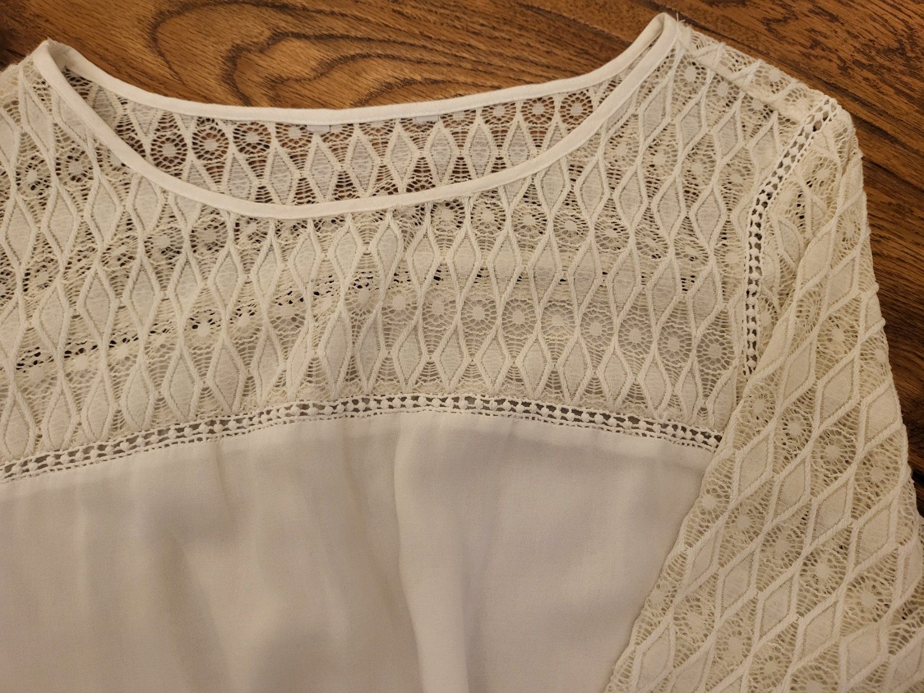 Camicette: Sommerliche Bluse in Weiss mit Spitze – Usato da Basel venduto da sci_67ms 5