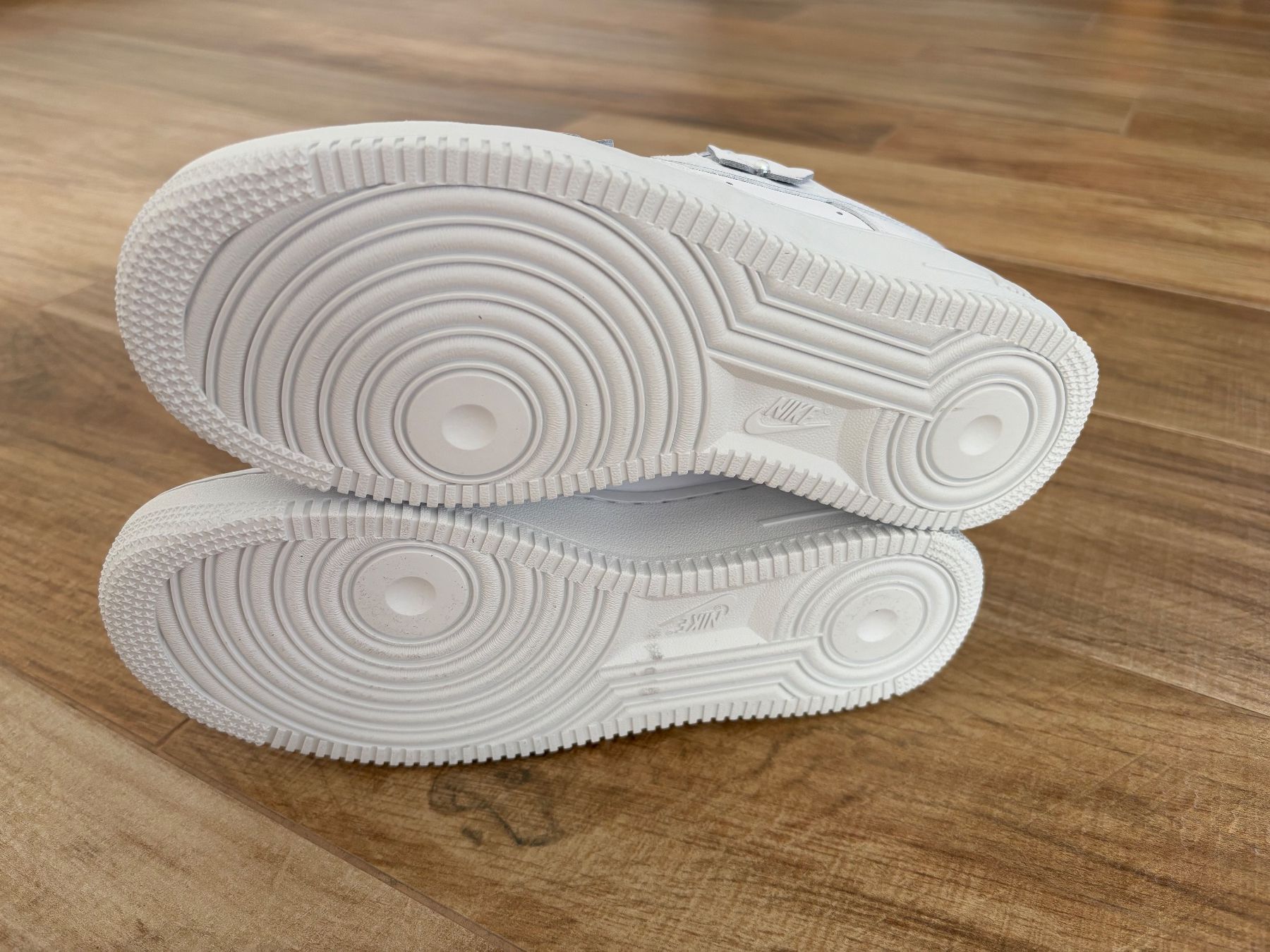 Nike Scarpe da donna: Nike Air Force mit Schmetterlingen – Nuovo (secondo la descrizione) da Enggistein venduto da THE-IGOR 5