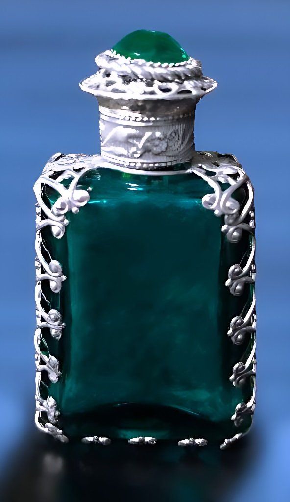 Flacons: PARFUMFLAKON*ANTIK***** – D'occasion à Dübendorf par Orchid18 3