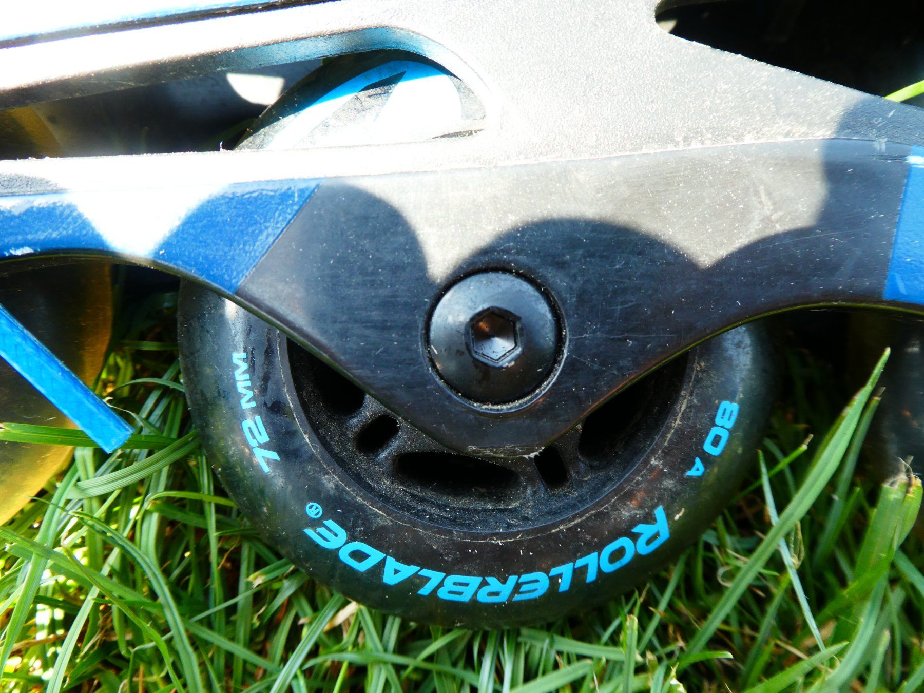 Pattini in linea & Pattini a rotelle: Inline Skates (Rollerblade) Gr.33 bis 38 – Usato da Trub venduto da Lolly11 4