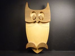 Eule aus Holz zum Aufhängen