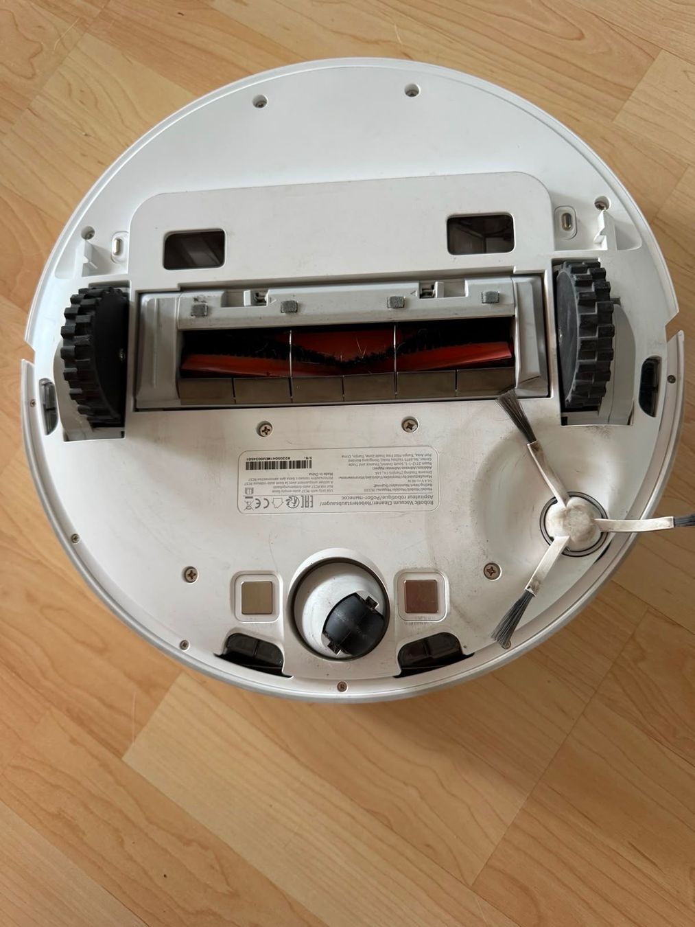 Dreame Aspirapolveri & Accessori: Dreame  D10 plus mit Absaugstation, – Usato da Herzogenbuchsee venduto da Derdas1 5