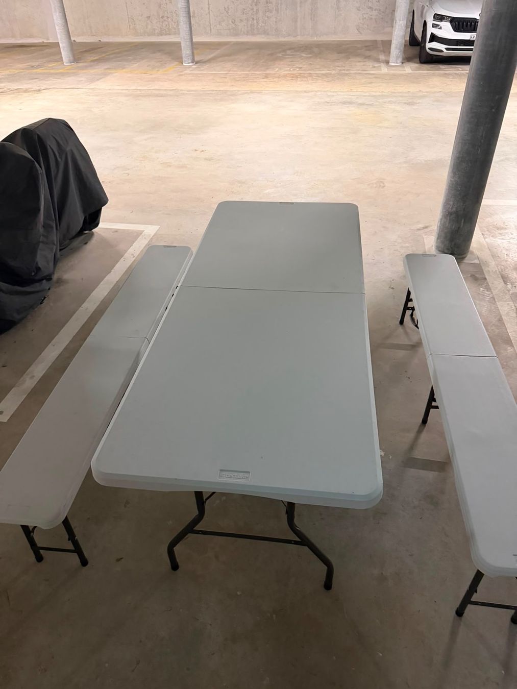 Set di tavolo e panche: Table pliante avec 2 bancs gris – Nuovo (secondo la descrizione) da Yverdon-les-Bains venduto da hal_jq27 4