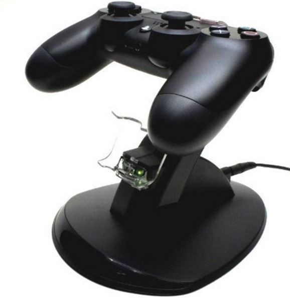 Adattatori & Cavi: PS4 DUAL USB LED Controller Ladegeräte – Nuovo e nell'imballaggio originale da Unterägeri venduto da RmOnline 4