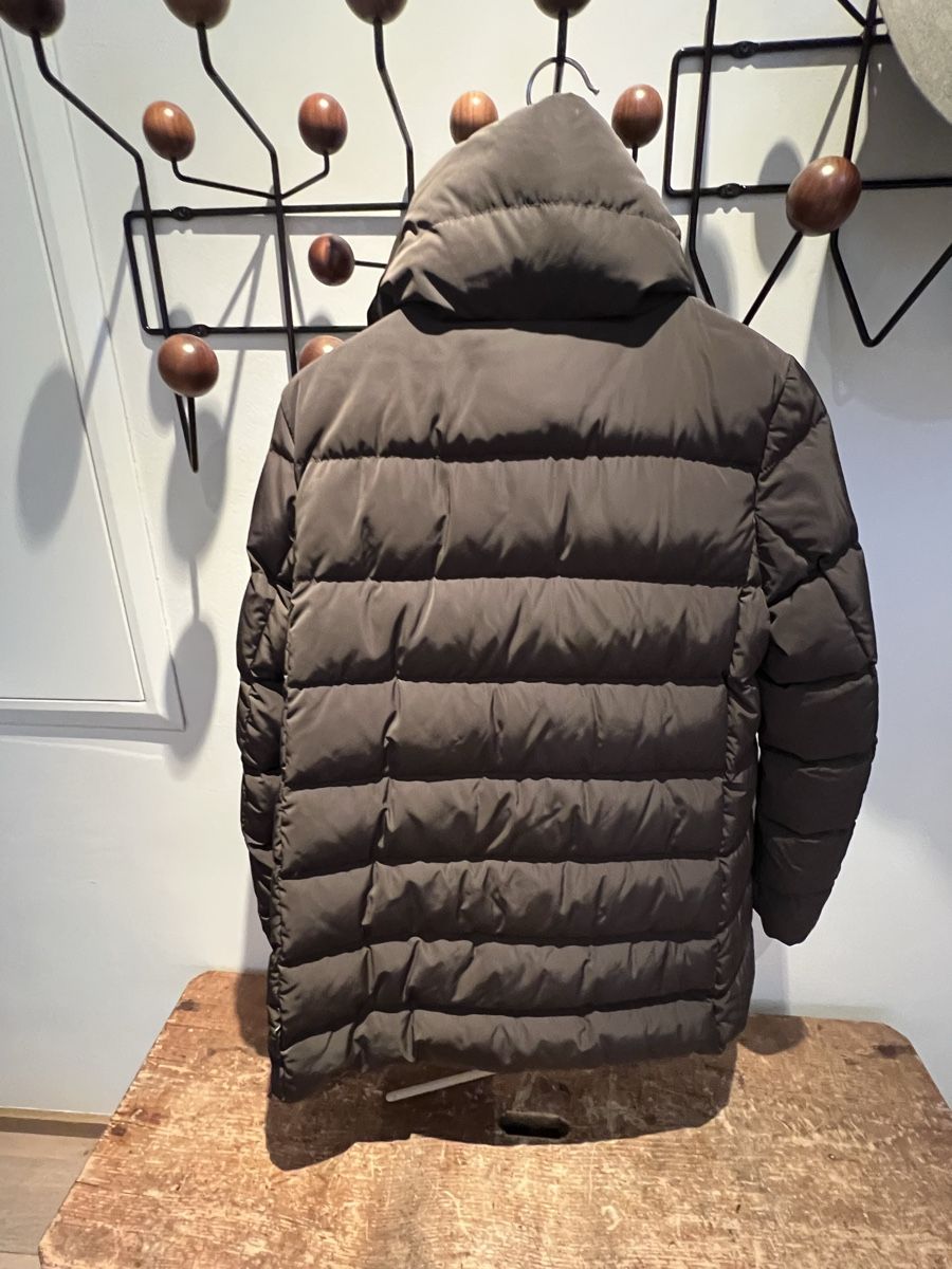Moncler Giacche: Moncler Daunenjacke dunkelgrün – Usato da Uitikon Waldegg venduto da chrigi.ruch 2