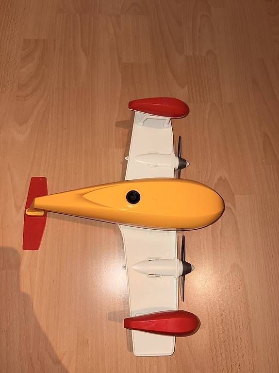Spielzeuge: Playmobil Feuerlöschflugzeug – Gebraucht aus Stettlen von Kia3 4