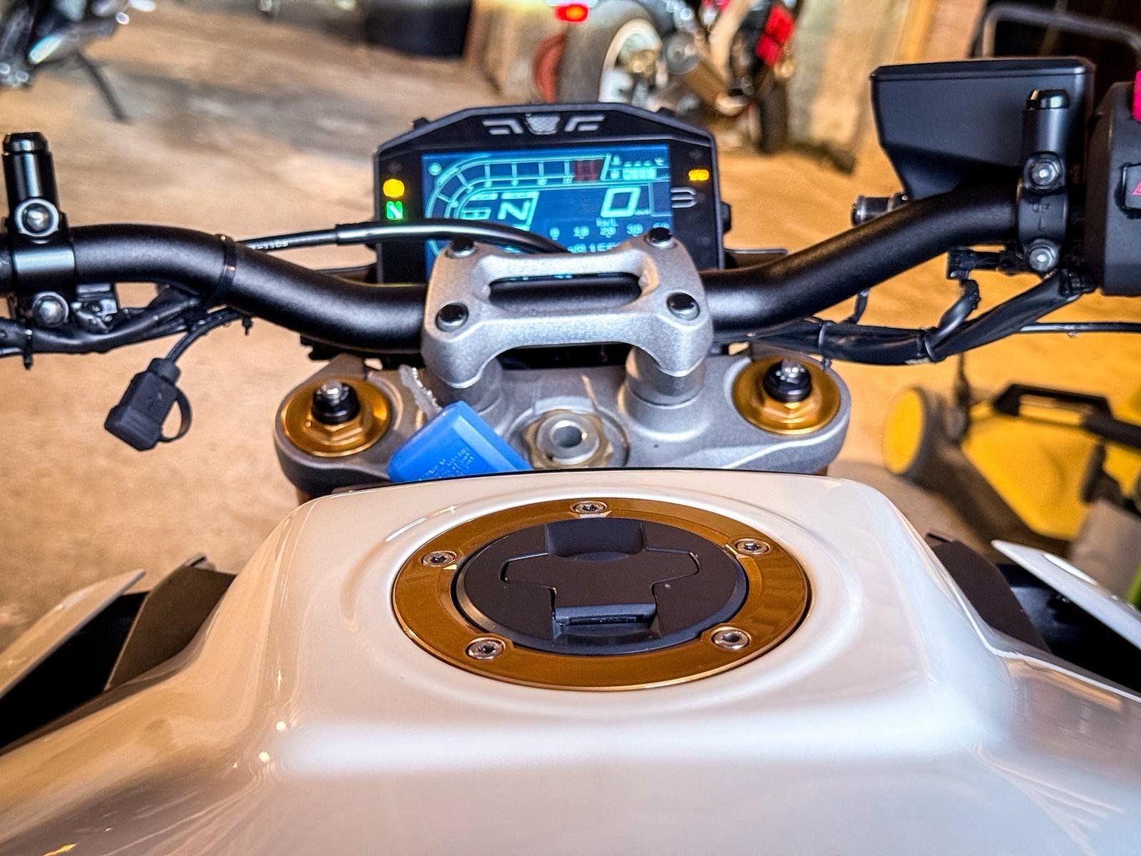 Suzuki Strada: Suzuki GSXS 1000 – Usato da Lausanne venduto da jos_qn6v 7