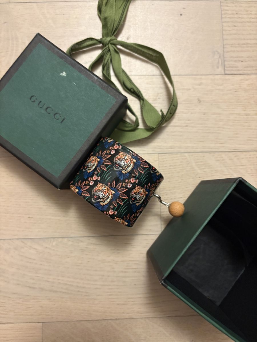 Carillon: Gucci Music Box – Usato da Nyon venduto da My_wardrobe 1