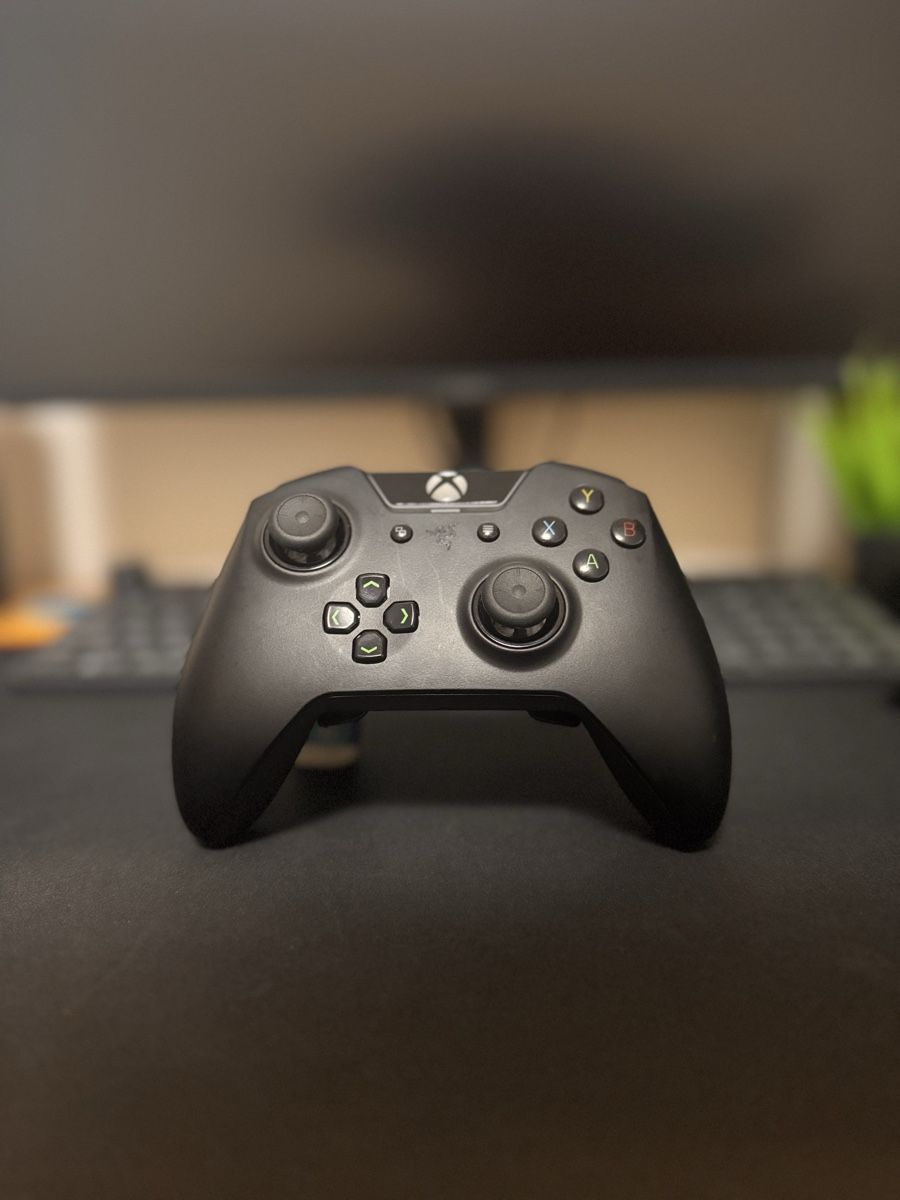 Razer Controller: Verkaufe eine Razer Wolverine Tournament Controller (PC/Xbox – Usato da Basel venduto da gio_by6p