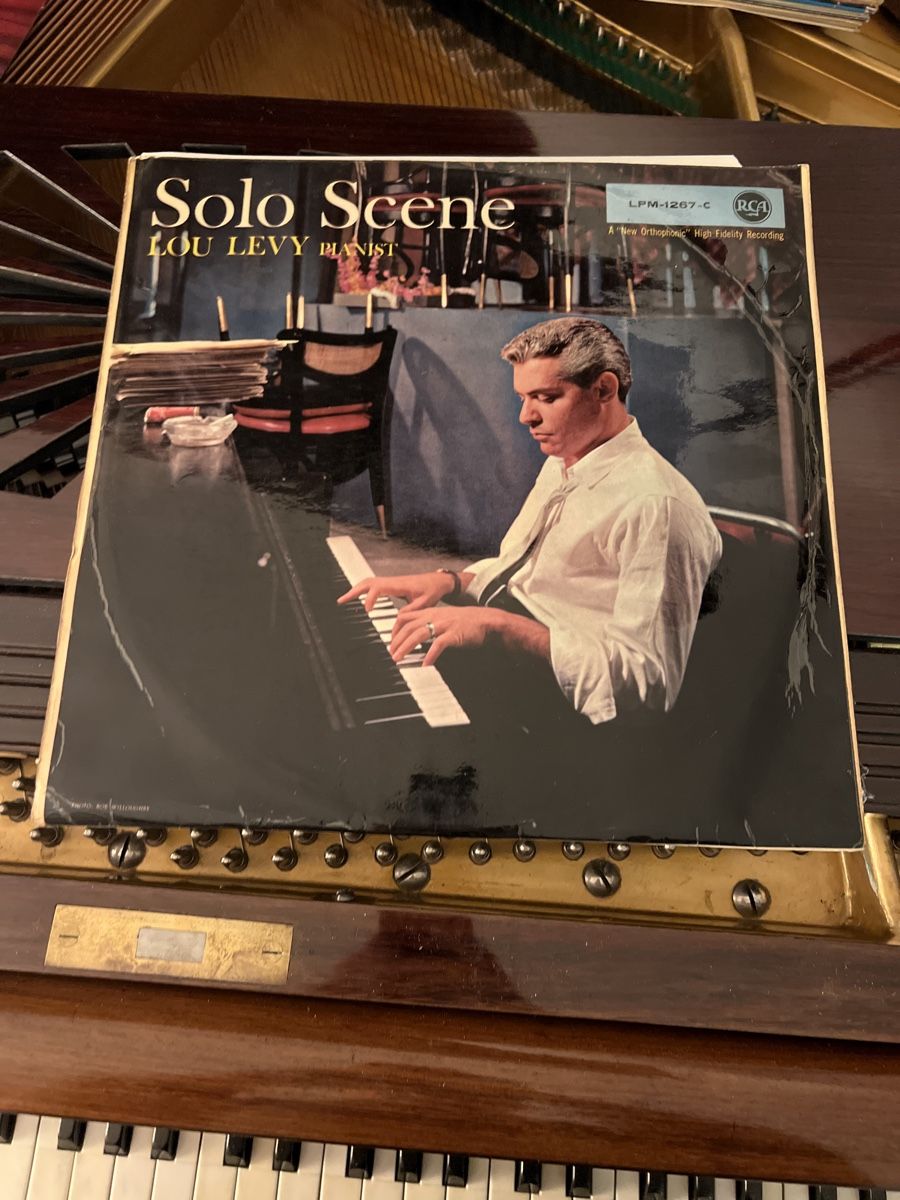 Dischi in vinile: LP Lou Levy – Usato da Soazza venduto da RM-77