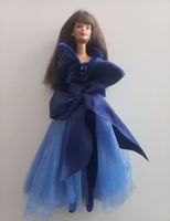 Vintage Very Velvet Barbie - 1998