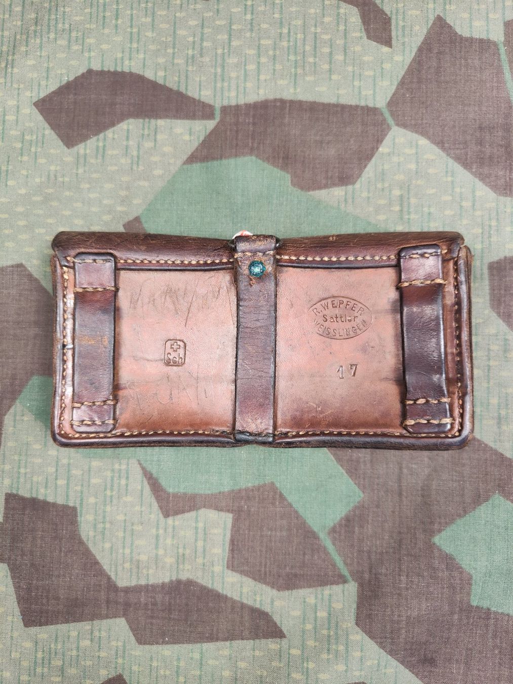 Schweizer Armee Stichwaffen: Patronentasche Ord. 1911 von 1917 – Gebraucht aus Bauma von SwissMilitaria 1