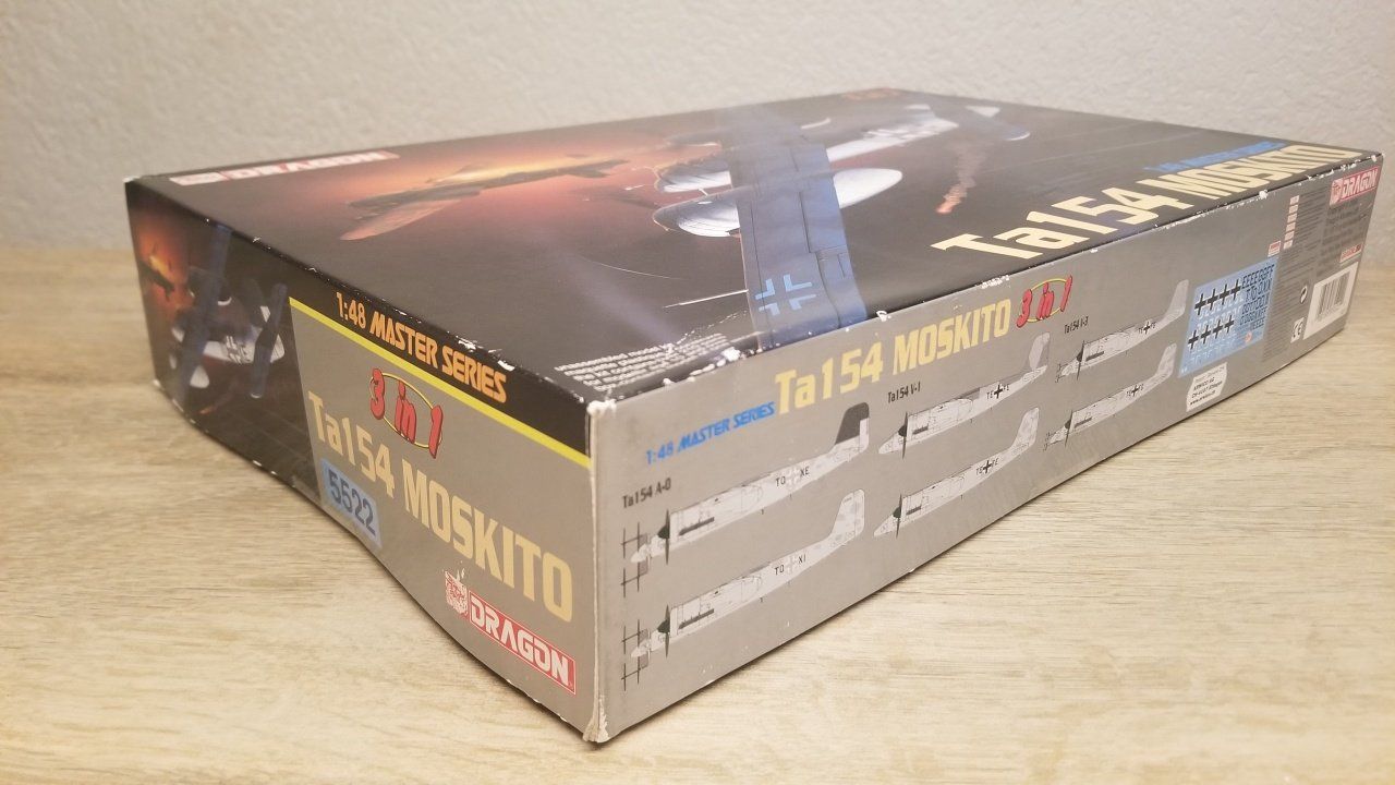 Kit di modellismo & Modellini statici: Dragon 5522 Ta154 Moskito 3in1 – Nuovo e nell'imballaggio originale da Schwadernau venduto da Blueray 2