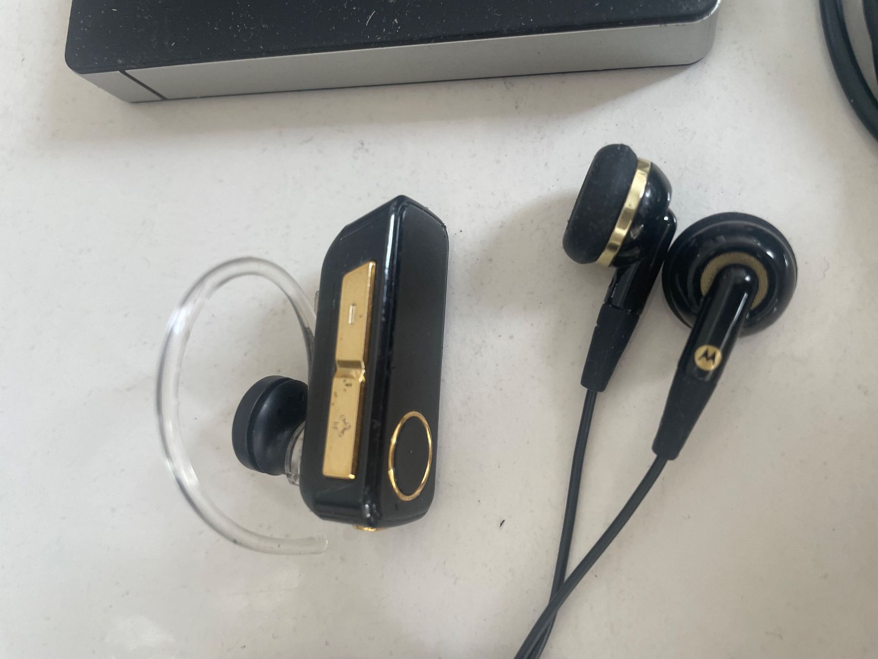 Motorola Kopfhörer: Motorola auricolare Vintage - Bluetooth – Gebraucht aus Minusio von Pink222 1