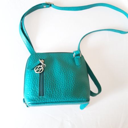 Neue NIKA Tasche zum Umhängen mit div. Innenfächern