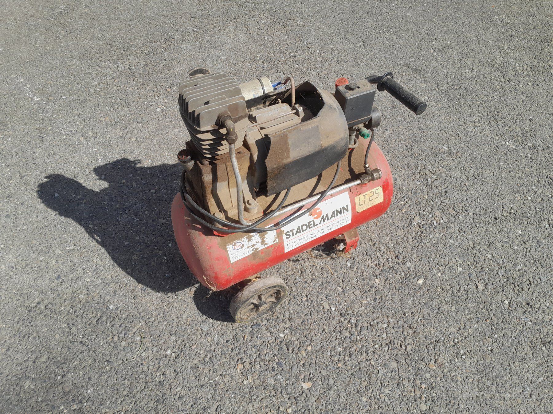 Compressori: Luftkompressor OMA – Difettoso da Oberkirch LU venduto da terratrac120
