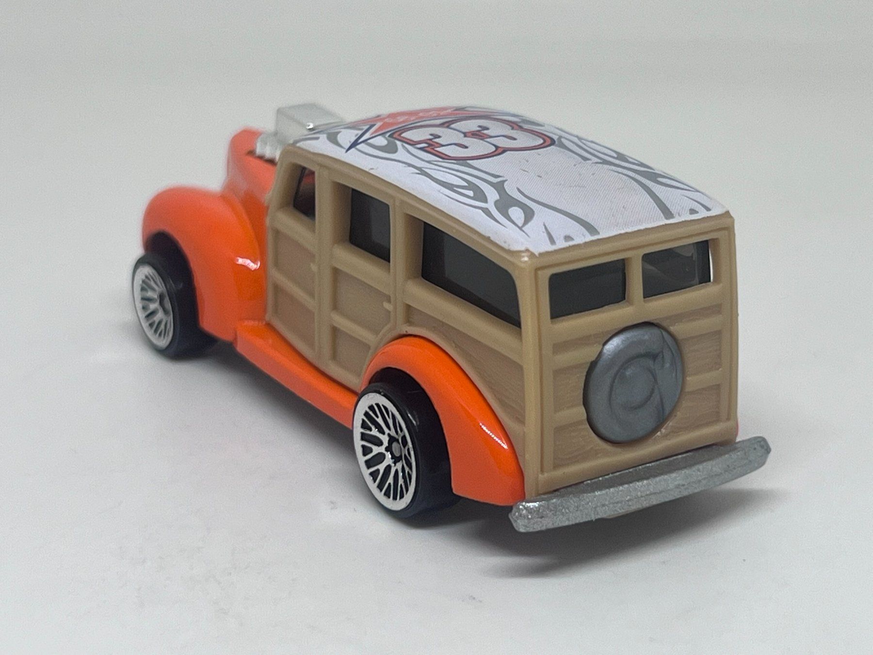 Hot Wheels Modellini d'auto: Hot Wheels '40s Woodie #648 – Usato da Wildegg venduto da LaaBoutique 2