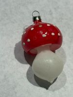 Antiker, kleiner Weihnachts-Anhänger, Fliegen-Pilz aus Glas