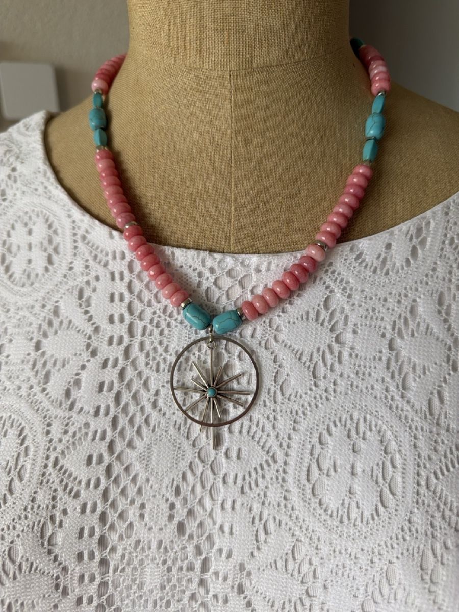 Catenine: Boho Chic Beaded Necklace with Compass Pendant, Summer – Nuovo (secondo la descrizione) da Bouveret venduto da dou_g8q7 1