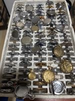 Lot de boîtiers de montres de poche anciens et variés!