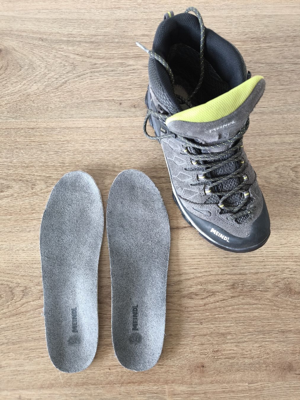 Meindl Scarpe da uomo: Meindl Goretex Wanderschuhe 42 / 8 – Usato da Ebikon venduto da brombomboli 4
