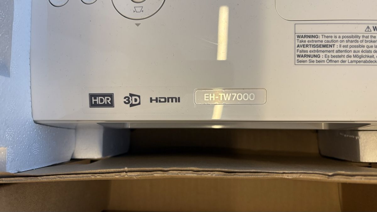 Epson Home Cinema: Epson EH-TW 7000 Heimkino – Usato da Wangen b. Olten venduto da Dasding 2