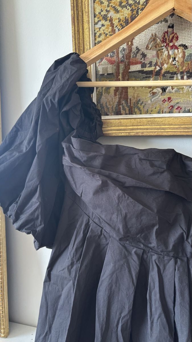 Mango Vestiti: Schwarzes Mango Maxikleid mit Puffärmeln Gr. XL – Usato da Zürich venduto da lindalaura 1