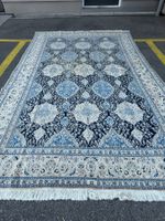 Orientalischer alter persischer Teppich (Naeen)