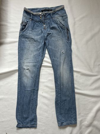 Coole Denim-Hose von Zara,  Gr. 36 zu verkaufen!