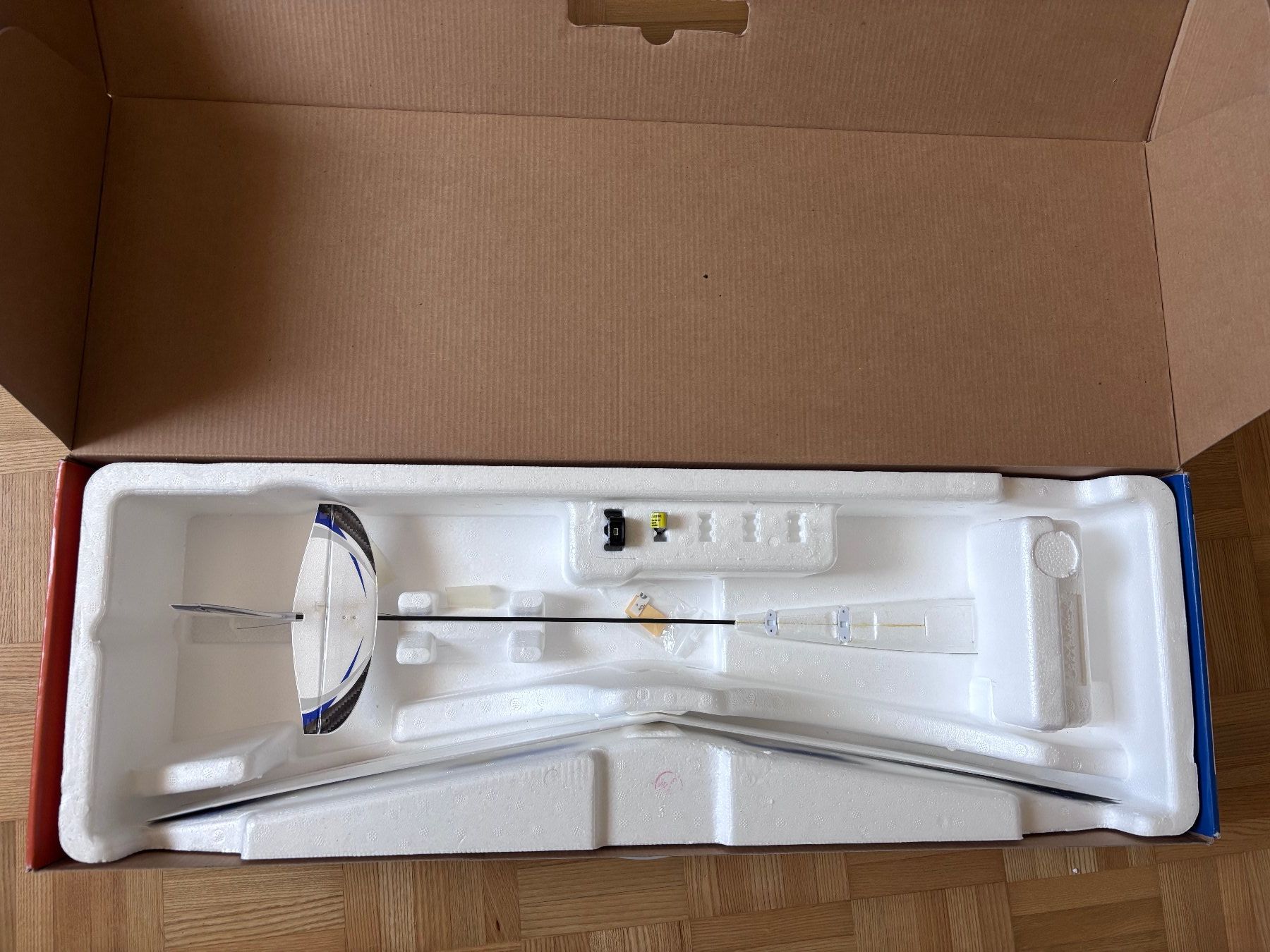 E-Flite Modellismo RC: E-Flite UMX Whipit DLG – Usato da Kirchlindach venduto da wam23 3