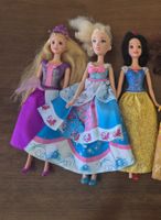 Lot 3 princesses / barbies