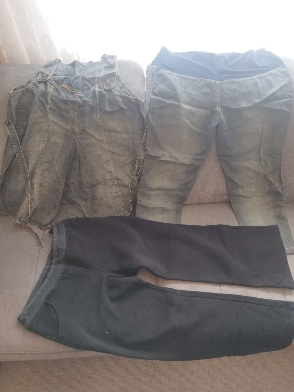 Kleiderpakete: Grosses Umstandskleiderpaket, Grösse L – Gebraucht aus Appenzell von Bal.g 8