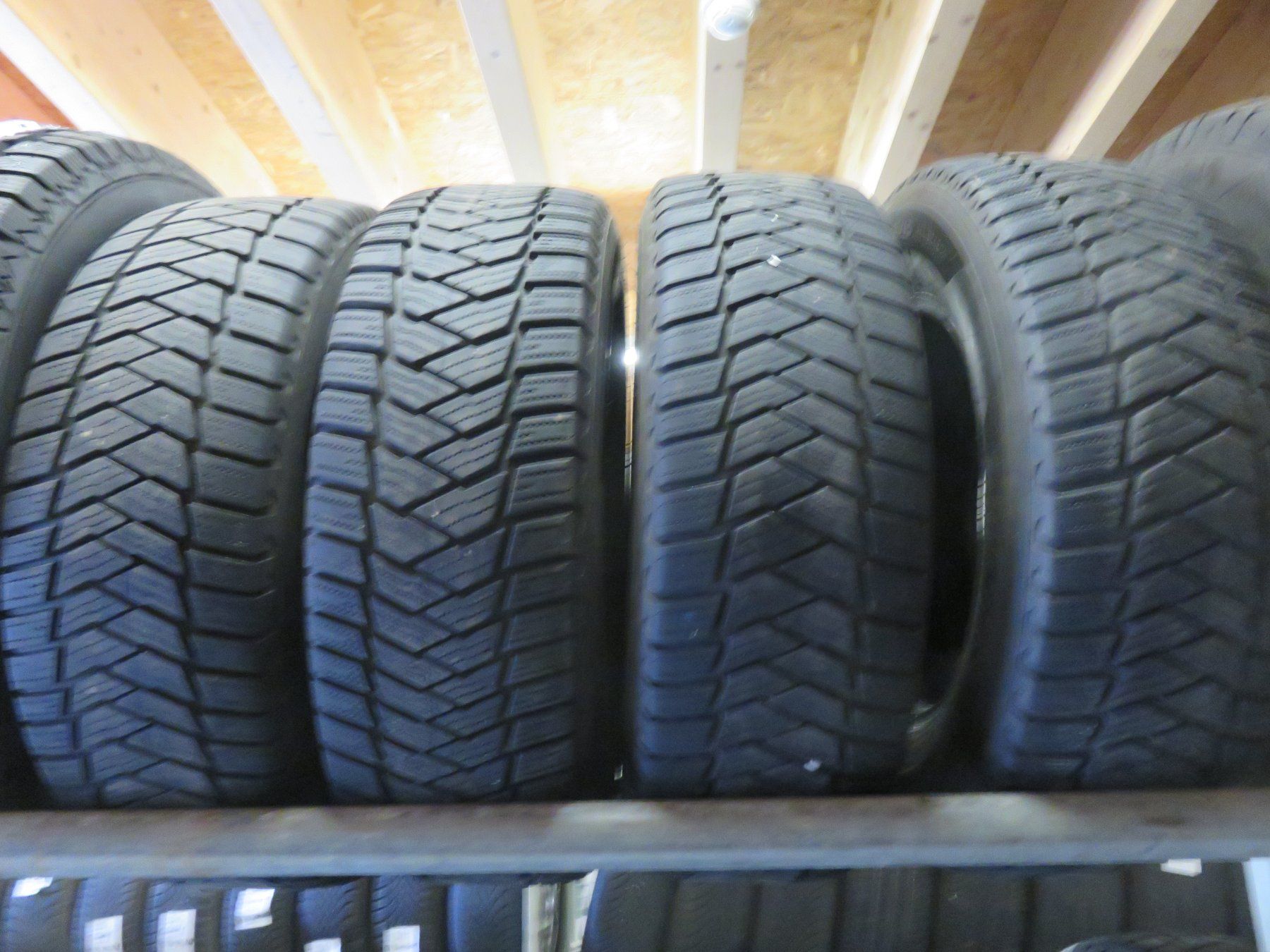 Pneumatici & Ruote complete: Pneus utilitaire toute saison Bridgestone – Usato da  venduto da