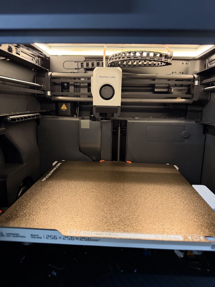Bambu Lab 3D Drucker: Bambu Lab P1S with accessories – Gebraucht aus Meisterschwanden von HGunn 1